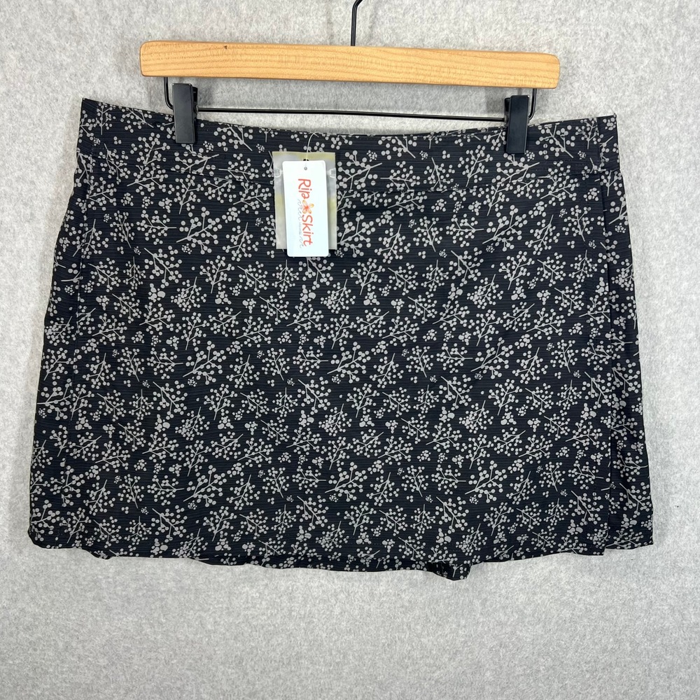 RipSkirt Hawaii Skirt Women XL Black Farmhouse Twigs Floral Wrap Mini NWT